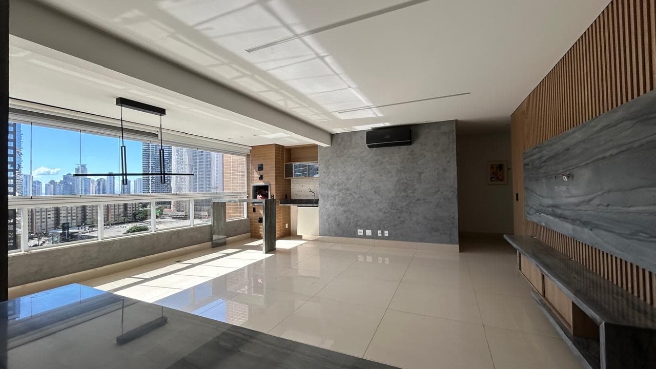 Apartamento com 3 suítes plenas no Setor Bueno
