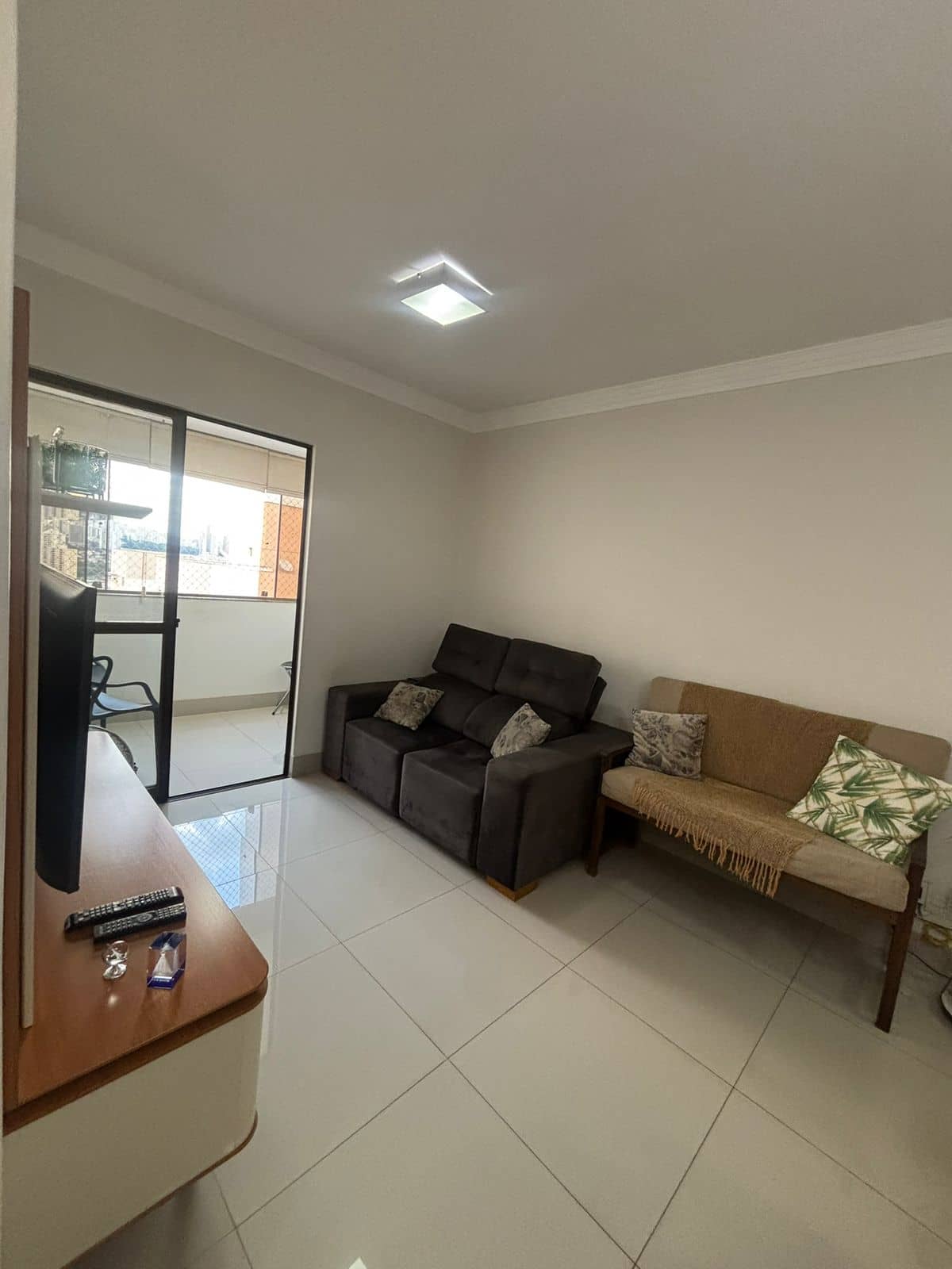 Apartamento com 3 quartos - Próximo a PUC - Jardim Goiás