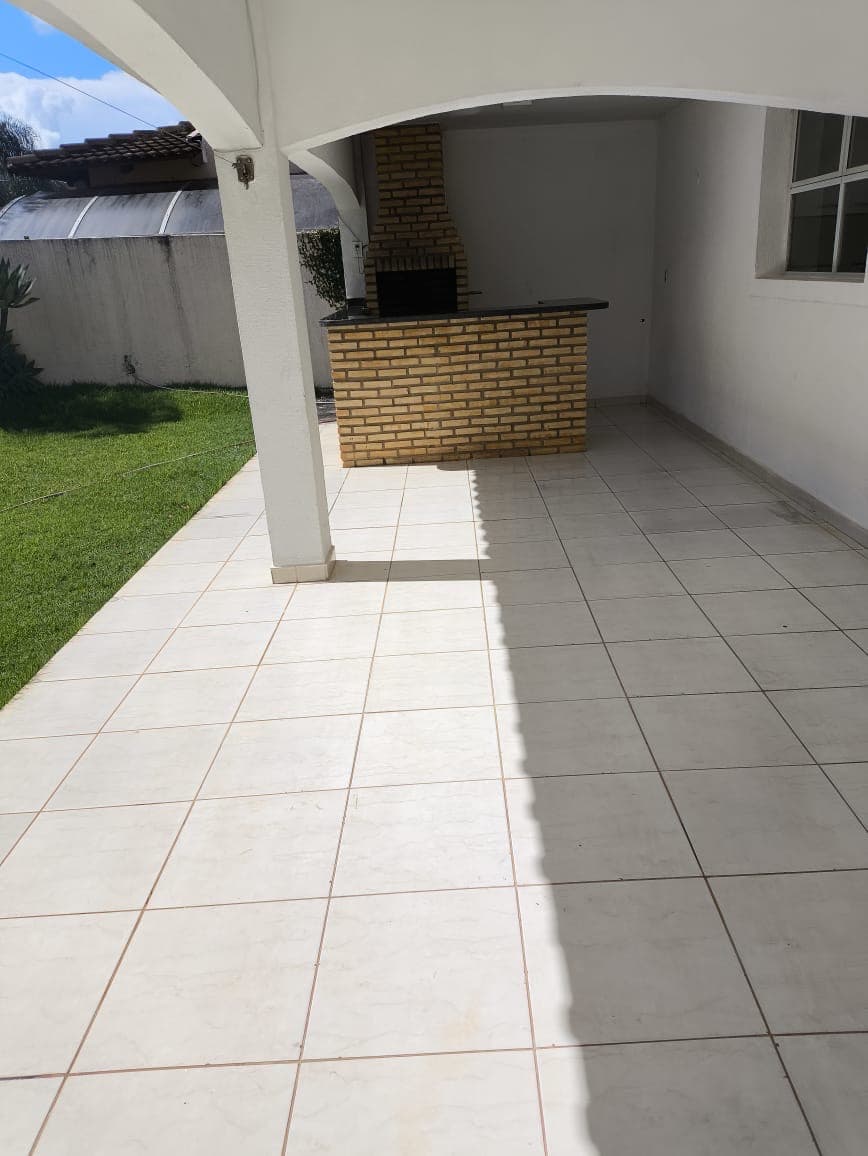 Casa a venda Jardins Madri