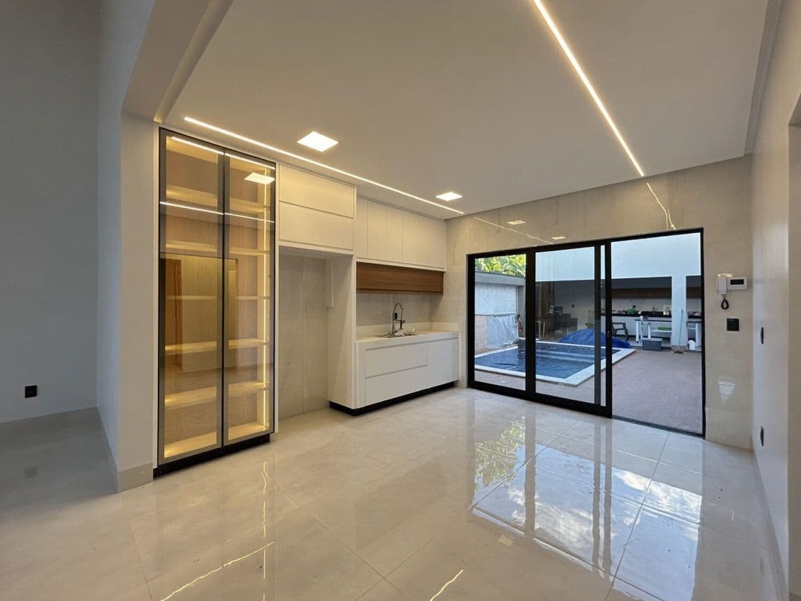 CASA ALTO PADRÃO - Itaguaí 2 Caldas Novas / GO.