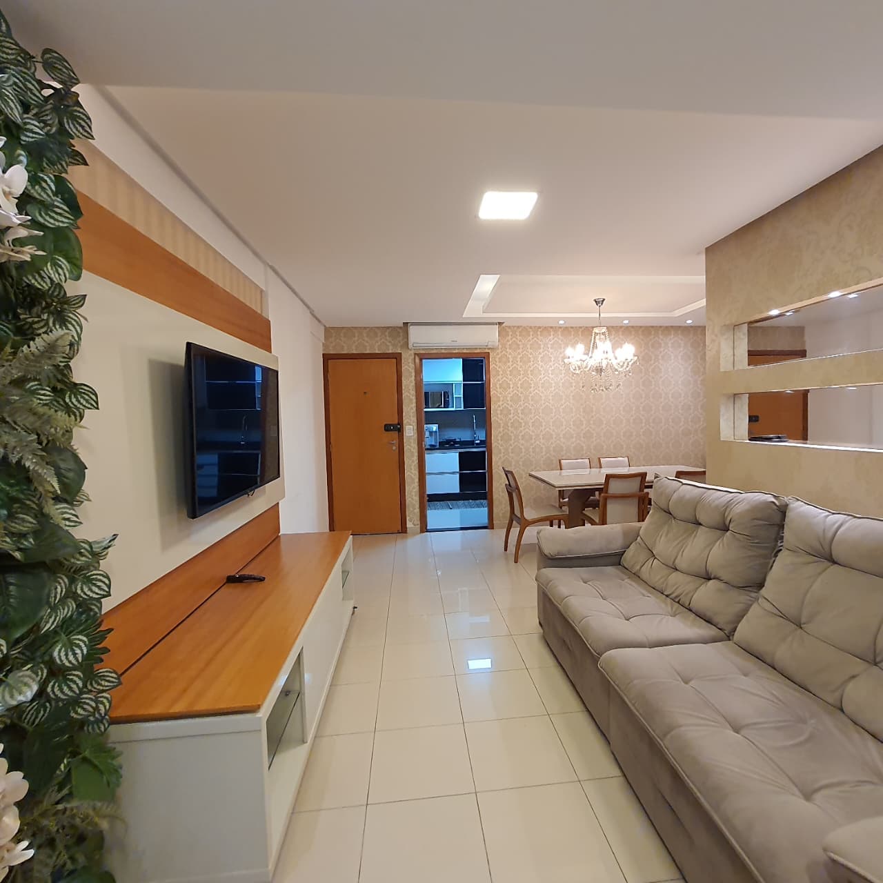 3 suítes, Mobiliado, 100 m2, 2 Vagas, Ed Ilha Murano
