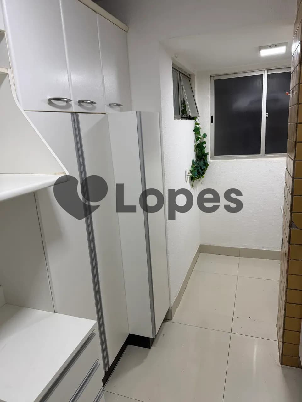 Apartamento no El Dorado | 2 Quartos | Oportunidade