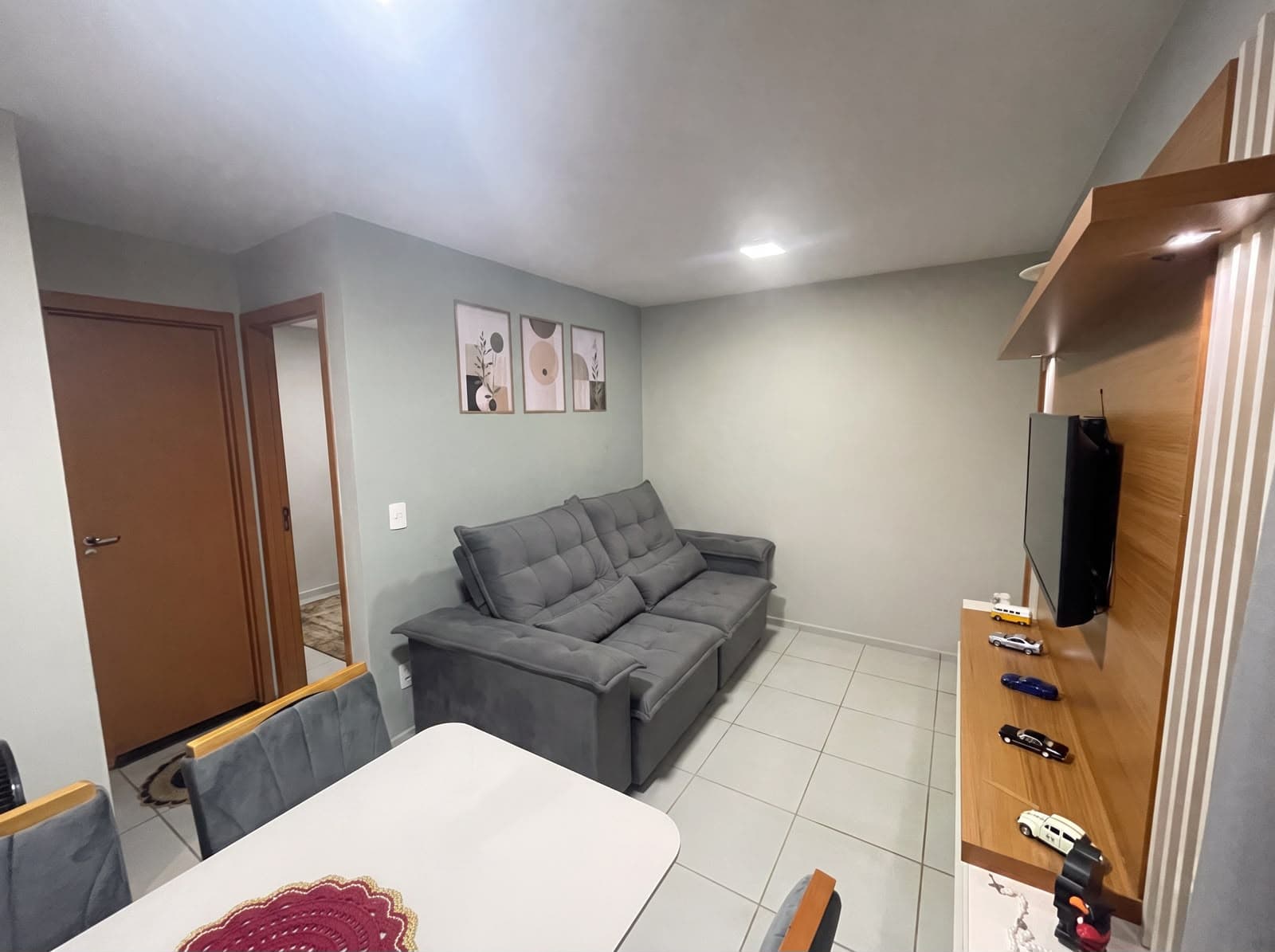 Apartamento 2/4 no Setor Perim - 52m² - Cond. Gran Valley