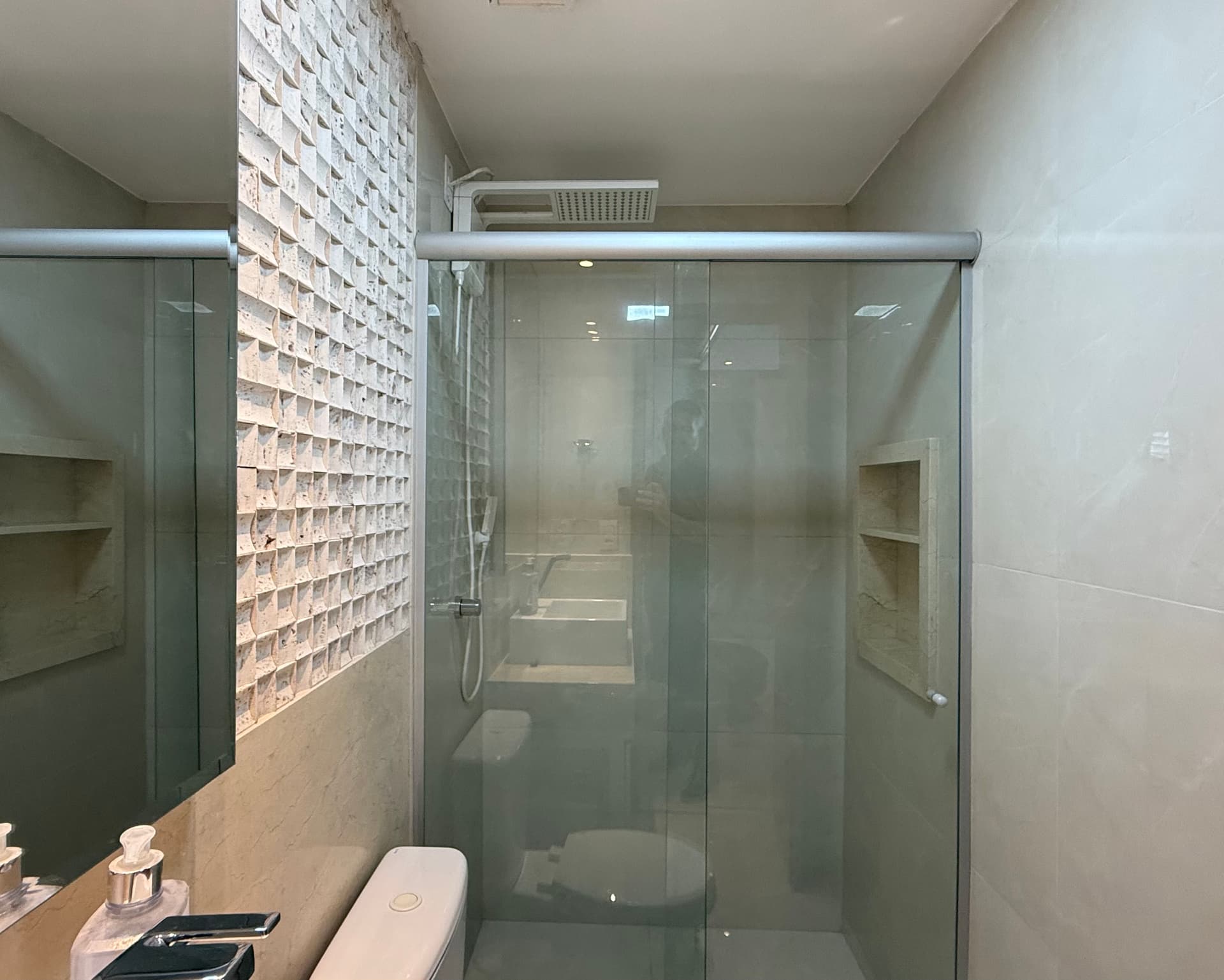 Apartamento 2 quartos mobiliado à venda no Setor Oeste