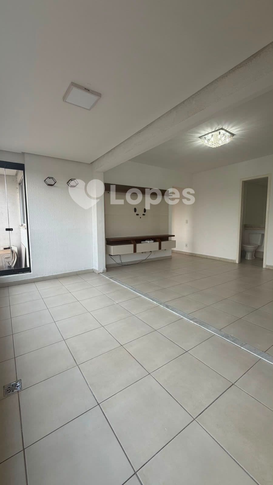 Apartamento 3 Quartos no Setor São Francisco Próximo à Avenida Castelo Branco