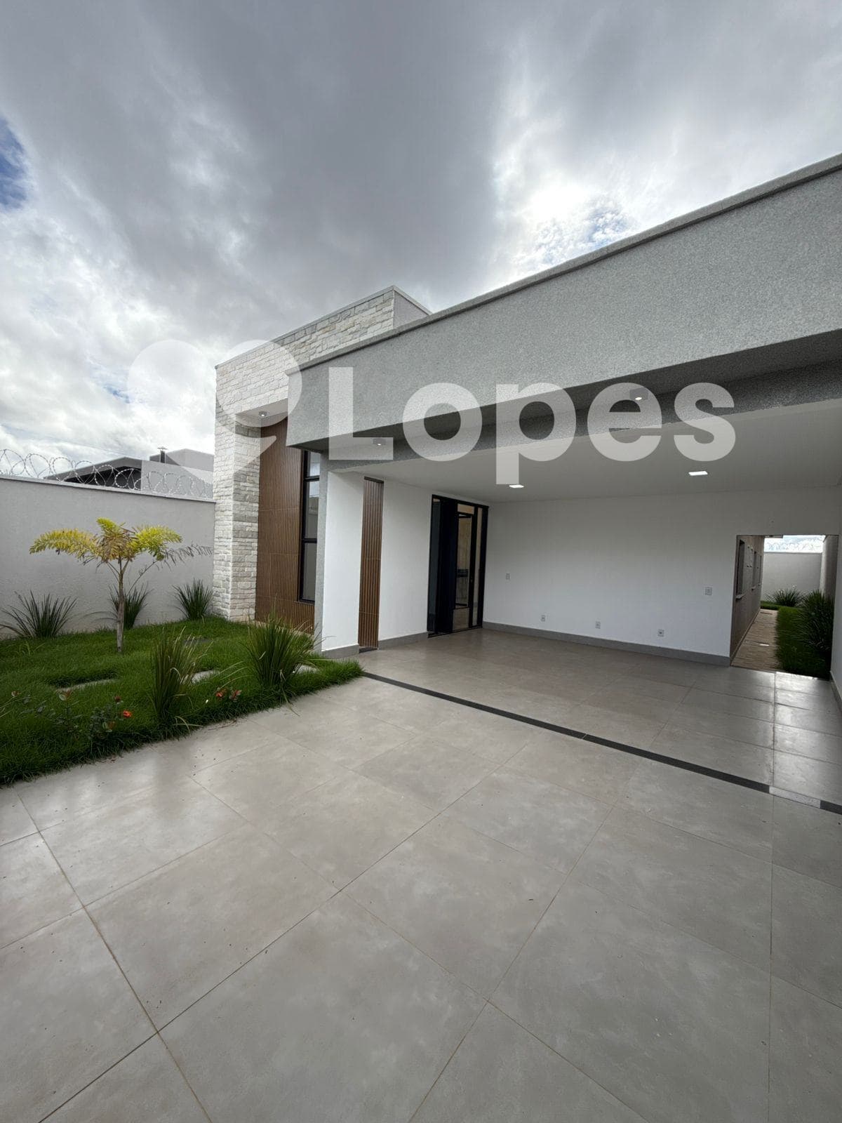 Casa 3 Suítes à Venda no Setor Três Marias I – Próxima ao Atacadão Costa