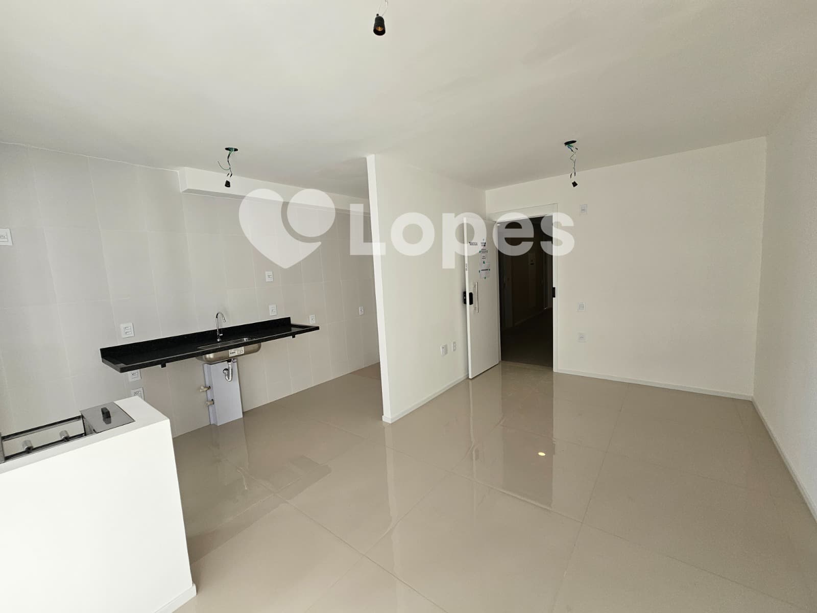 Apartamento no Setor Bueno | 2 Suítes Plenas | Alto Padrão