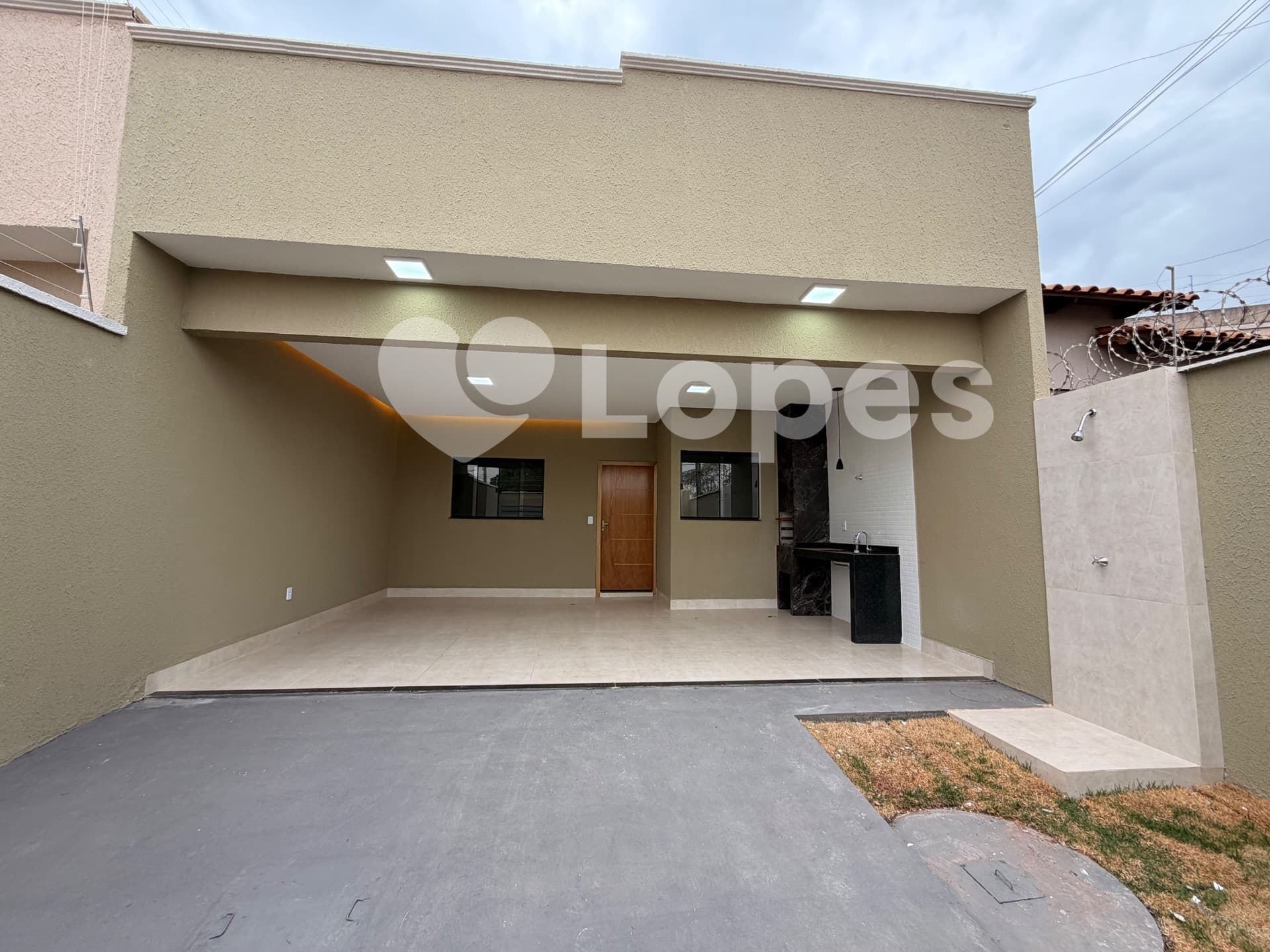 Casa de 2 Quartos à Venda no Setor Expansul