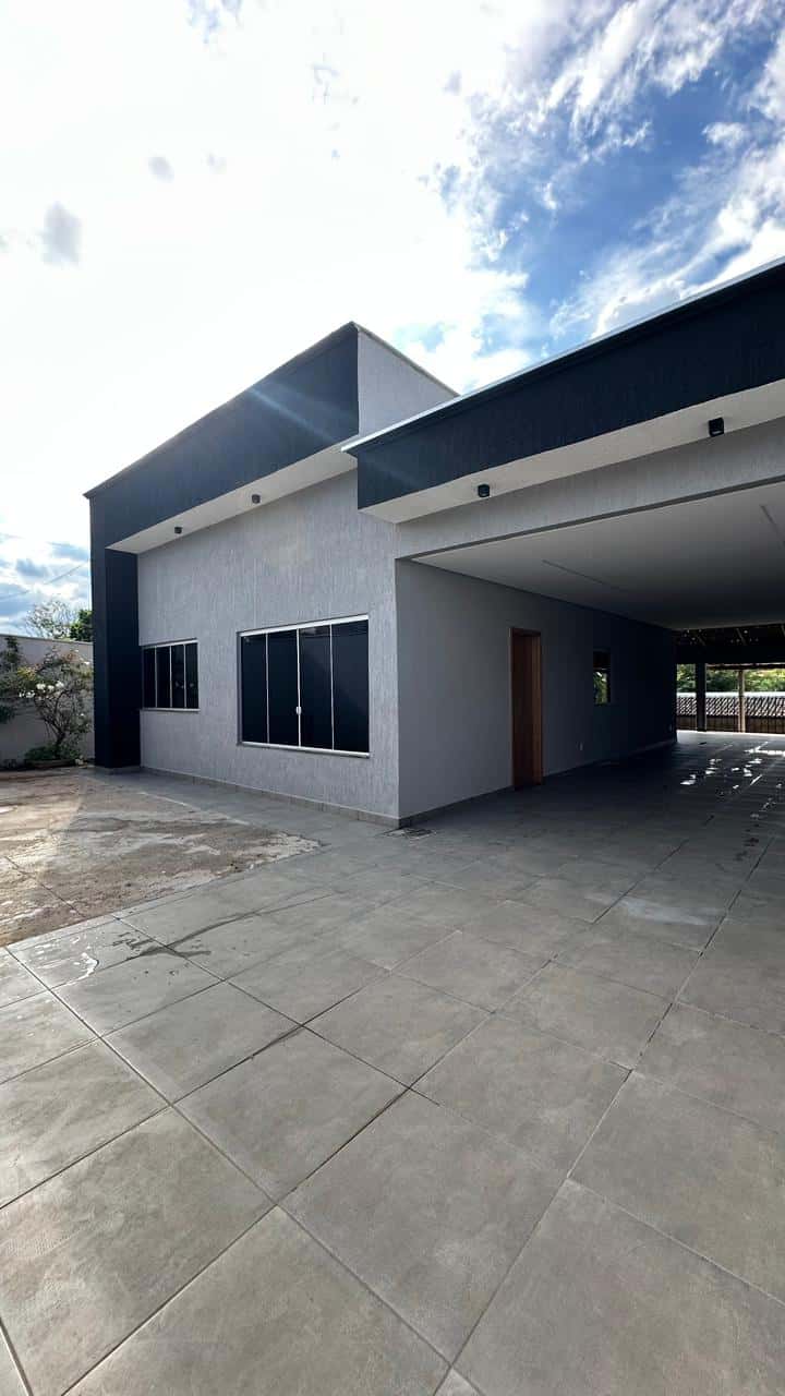 Casa Alto Padrão INCRÍVEL , 3 quartos no Setor Veiga Jardim OPORTUNIDADE
