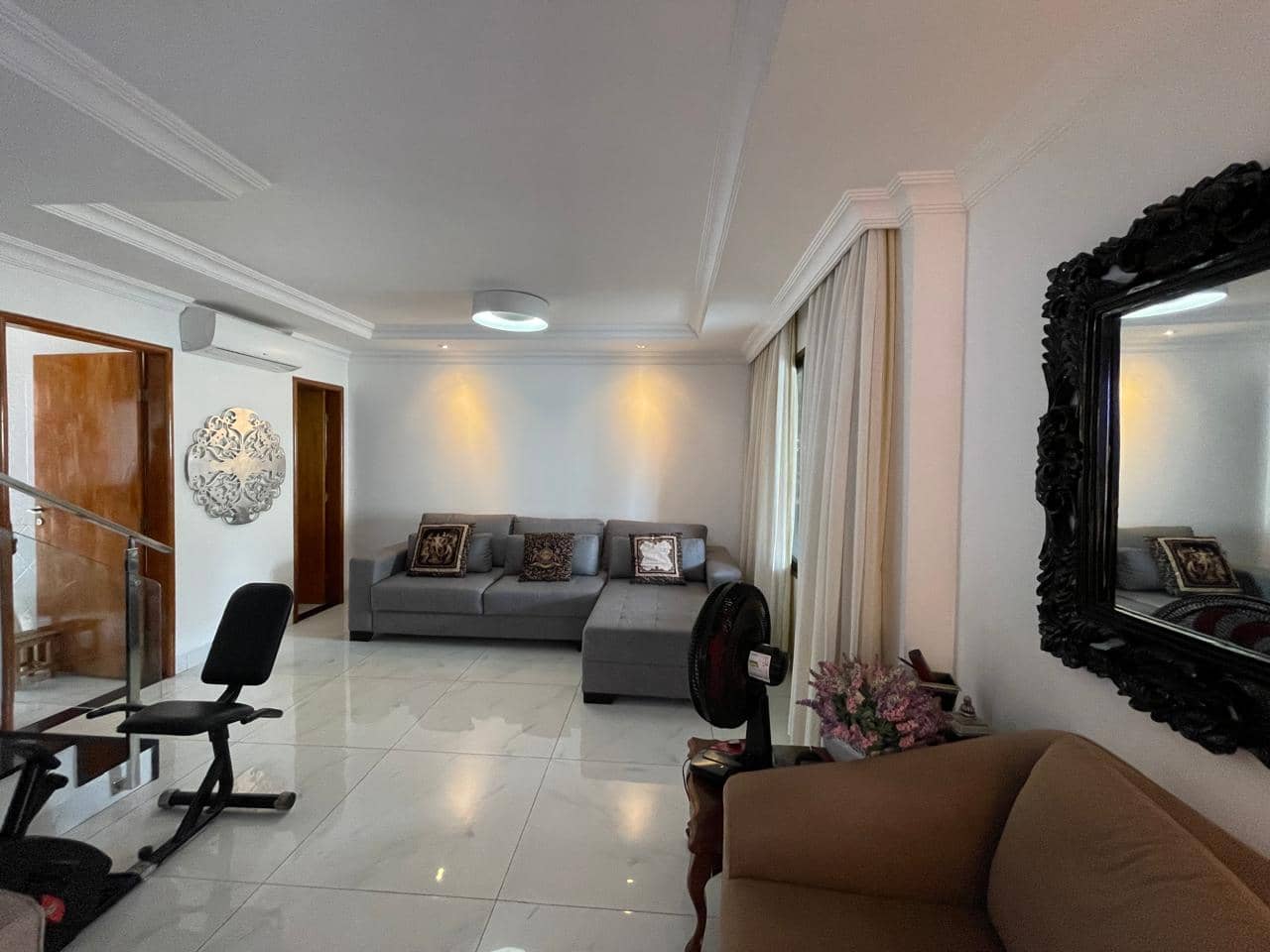 Sobrado Venda Cond Fechado 3 Quartos completo armários R$ 749.000