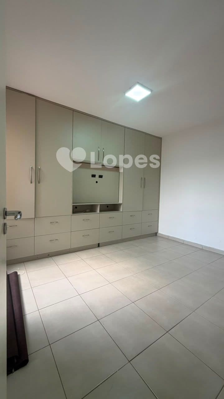 Apartamento 3 Quartos no Setor São Francisco Próximo à Avenida Castelo Branco