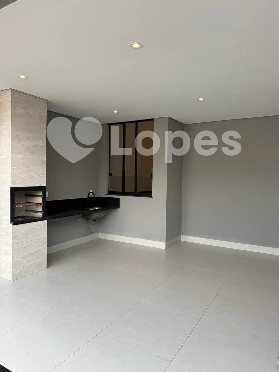 Casa 3 Quartos à Venda no Jardim Helvécia – Próxima ao Buriti Shopping