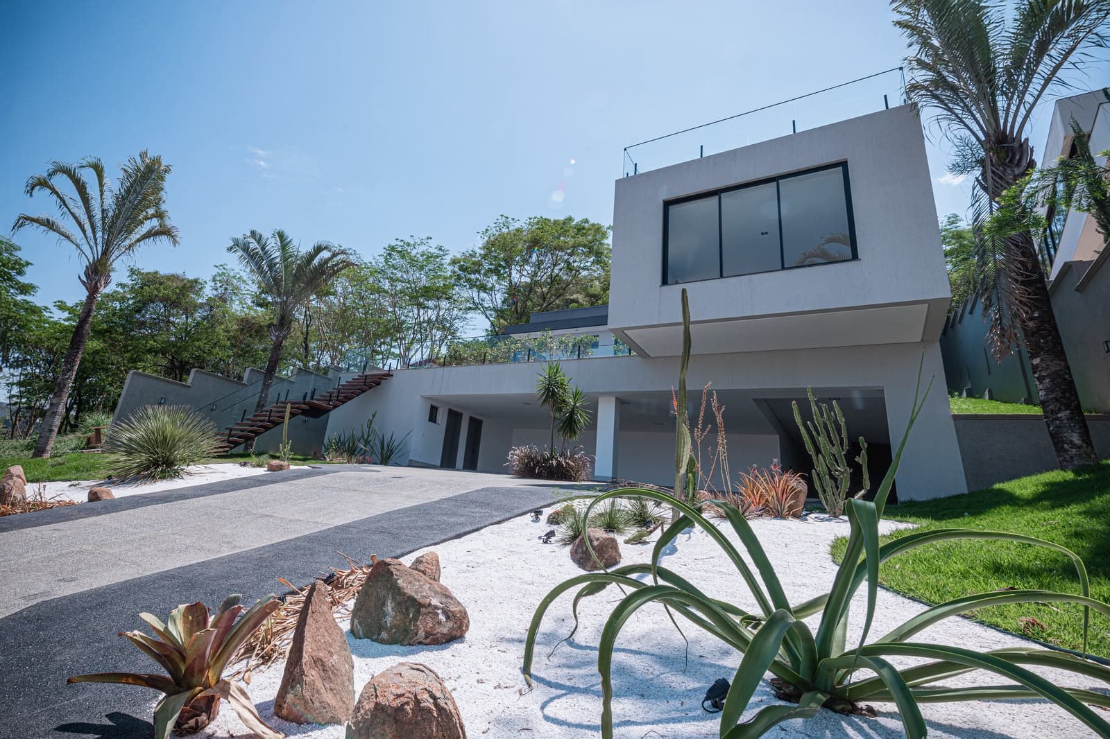 CASA DE ALTO PADRÃO | PORTAL DO SOL MENDANHA