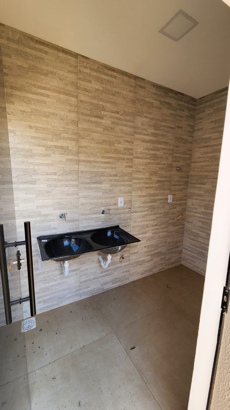 CASA ALTO PADRÃO RES MARILIA SENADOR CANEDO