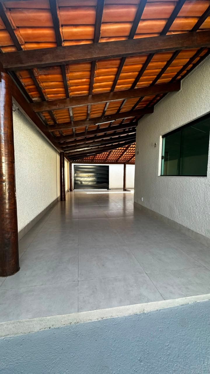 CASA LOTE GRANDE (3 QUARTOS - 1SUITE ) JARDIM LUZ | APARECIDA DE GOIÂNIA