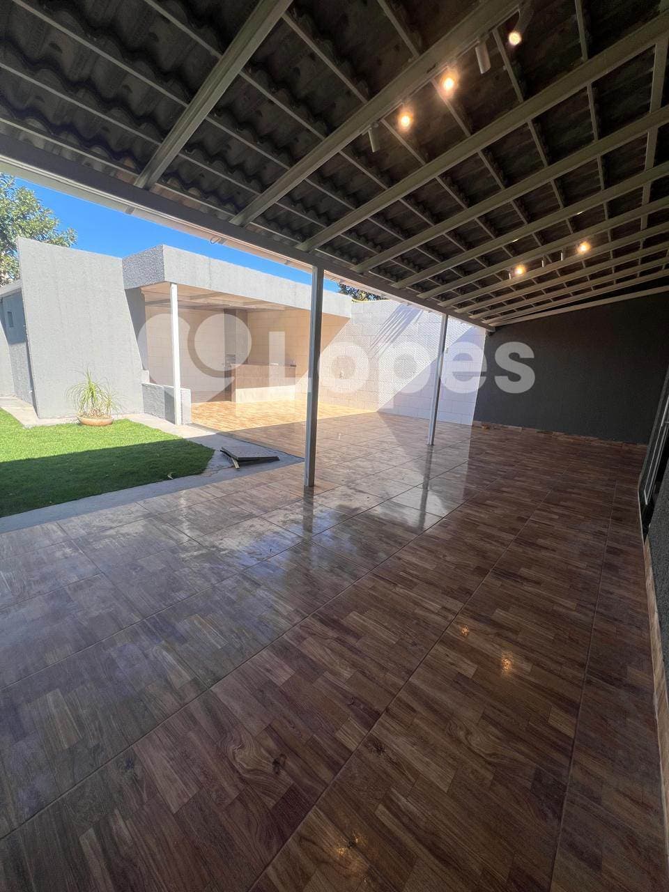 Casa 3 Quartos à Venda no Setor Aeroporto Sul Próxima à GO-040