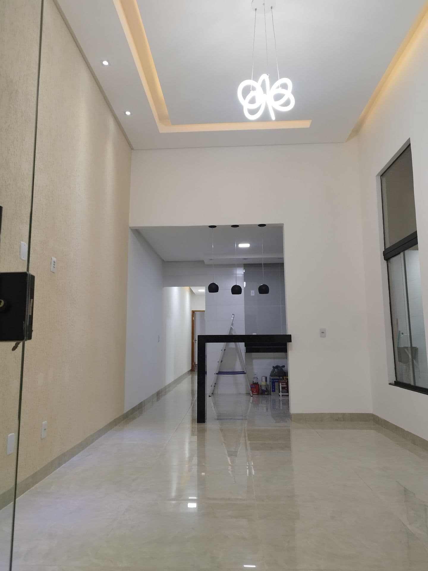 Casa 3 Quartos à Venda no Jardim Colorado 1 – Próxima ao Shopping Passeio das Águas