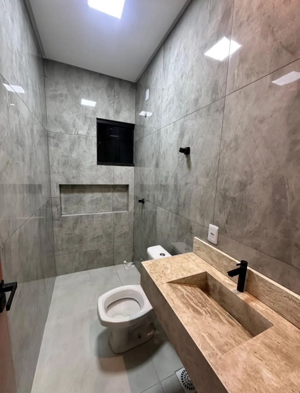 CASA A VENDA RESIDENCIAL SOLAR BOUGAINVILLE – GOIÂNIA/GO