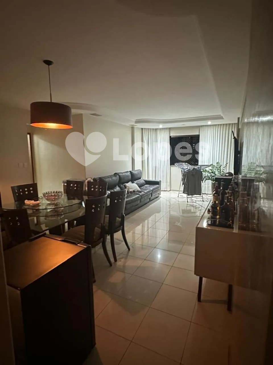 Apartamento 4 Quartos no Setor Bueno, Próximo ao Parque Vaca Brava, Goiânia
