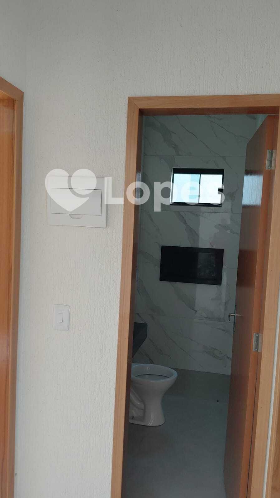 Casa 2 Quartos à Venda no Residencial Tuzimoto –Próxima ao Supermercado Mendanha