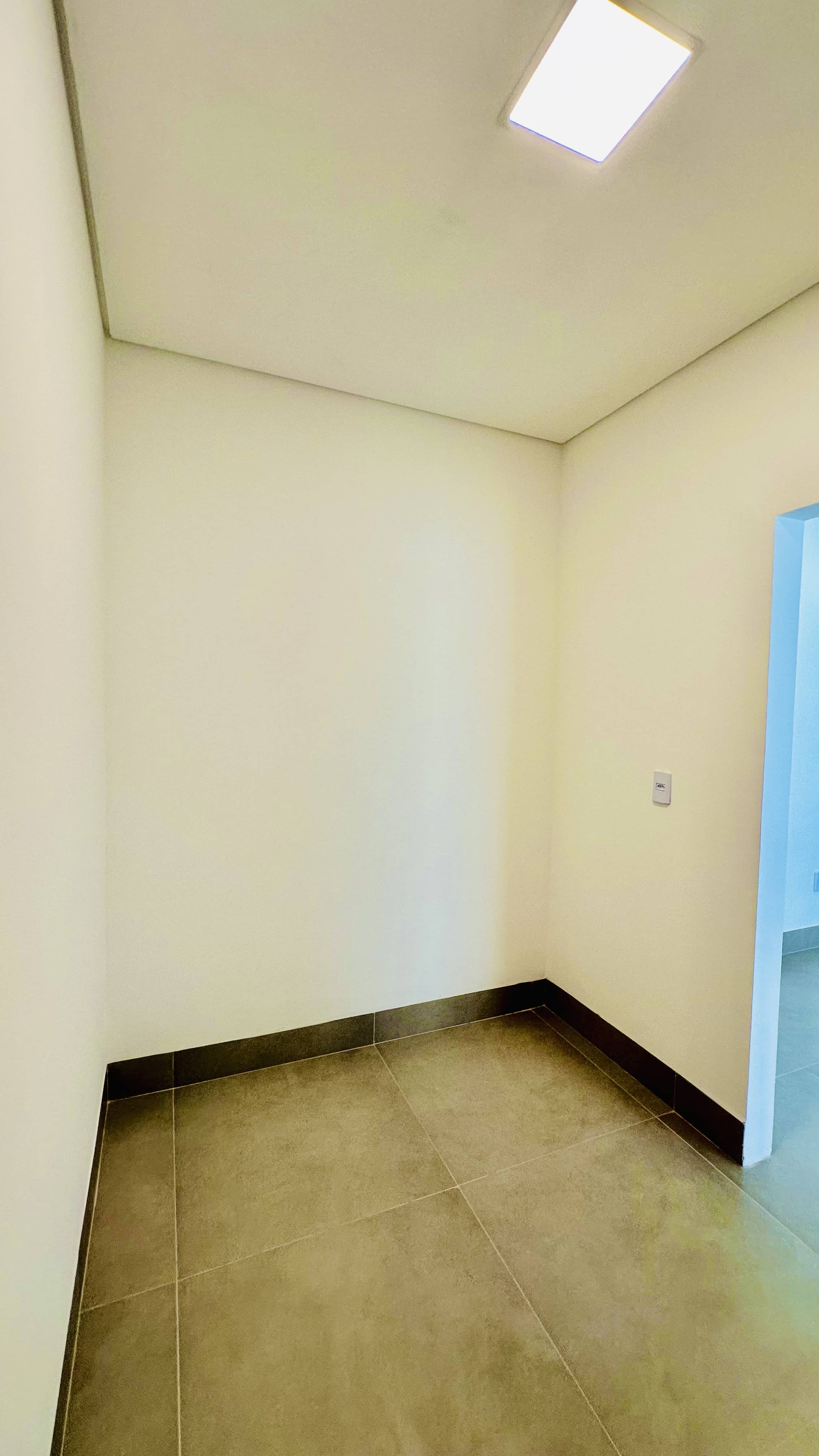 Casa Térrea Nova no Jardim Maria Inês 3 Quartos uma suite, segurança ja instalada, Área Gourmet 145m²