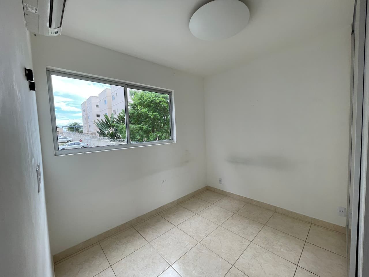 Apartamento 2 Quartos no Setor Chácaras São Pedro OPORTUNIDADE