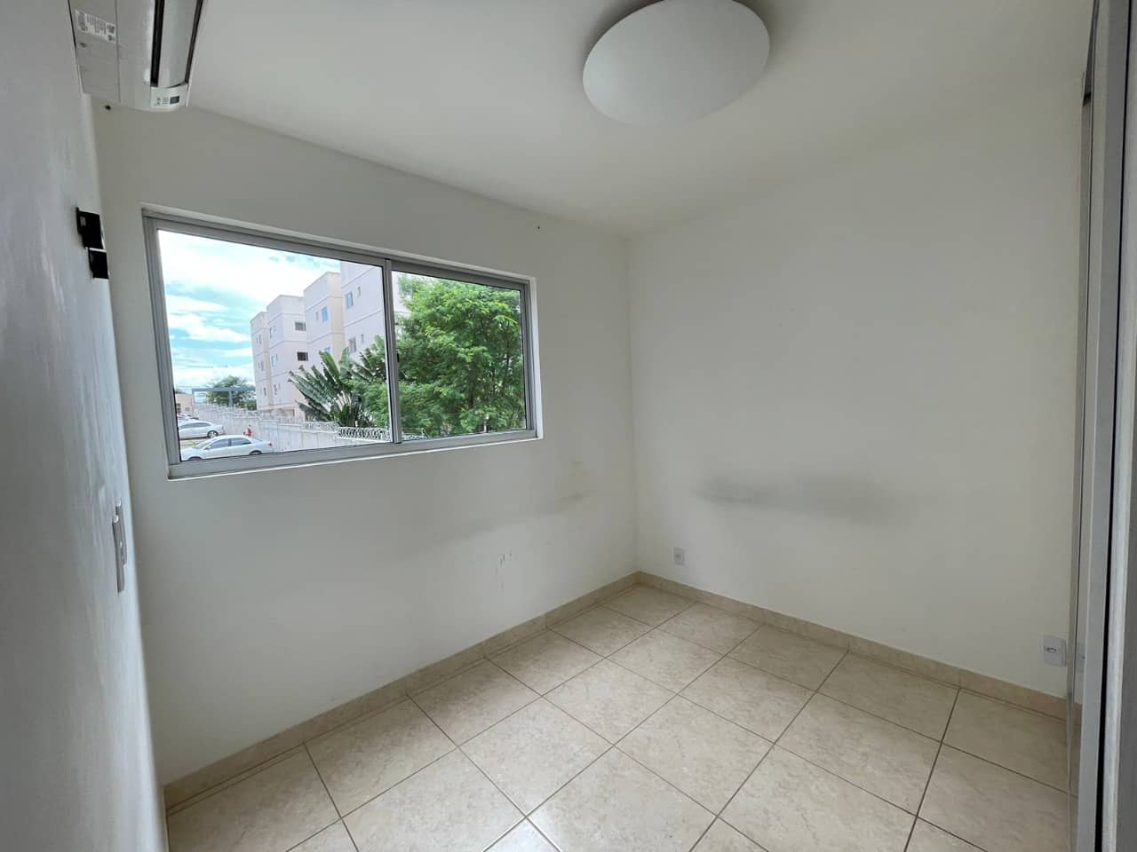 Apartamento 2 Quartos no Setor Chácaras São Pedro OPORTUNIDADE