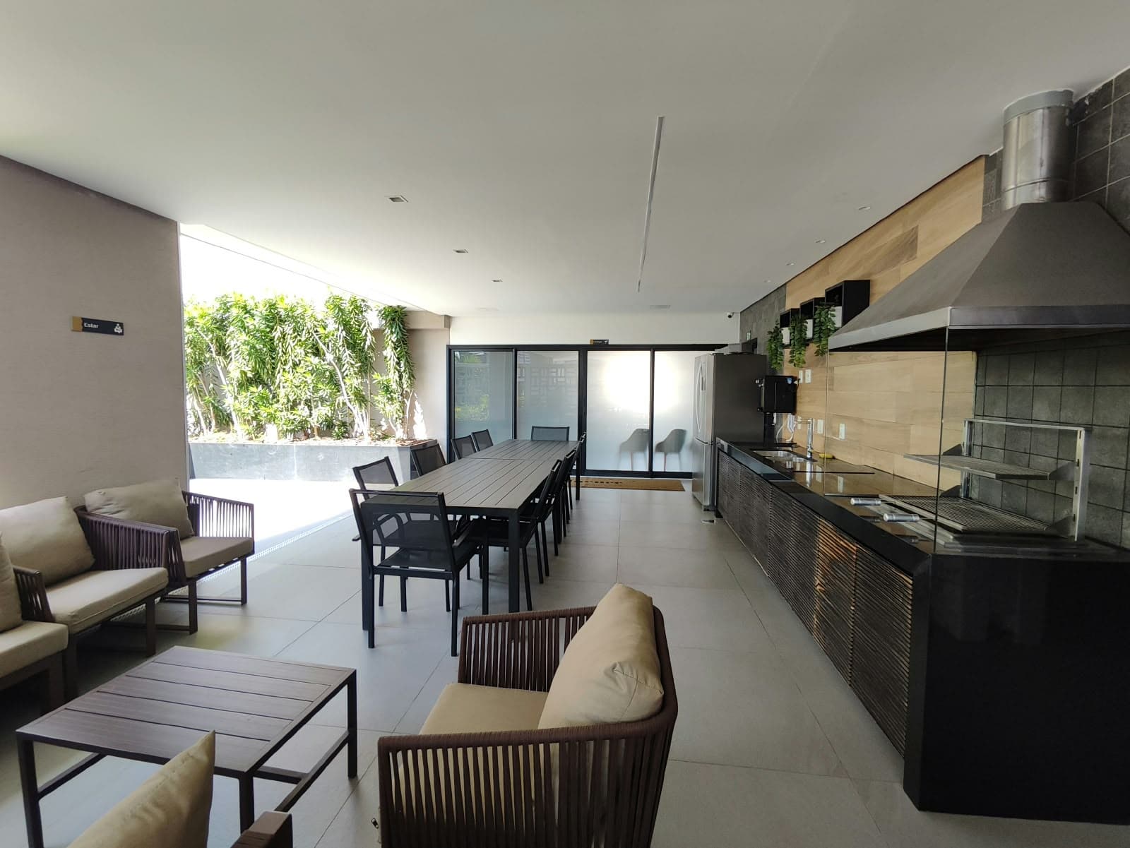 Apartamento 120m² 3 suítes plenas, marcenaria completa no Marista