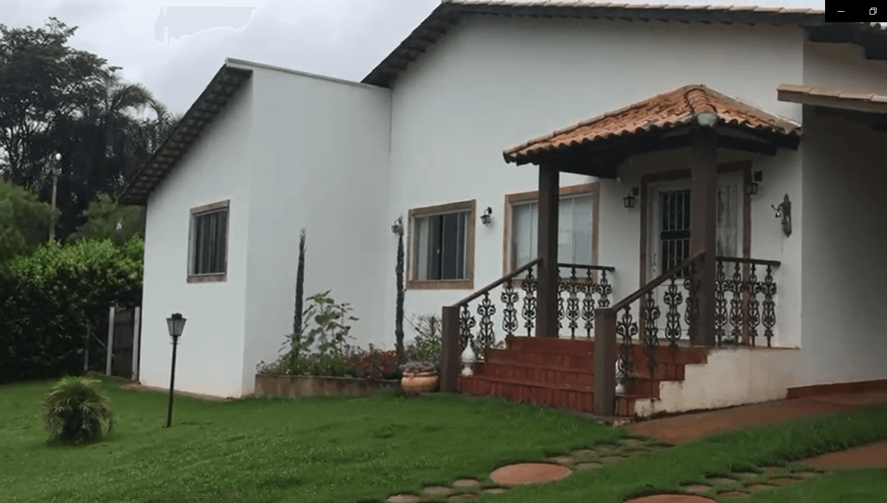 Casa com Piscina em Condomínio, 4 Quartos e 2.800 m² de Terreno em Nova Veneza – GO
