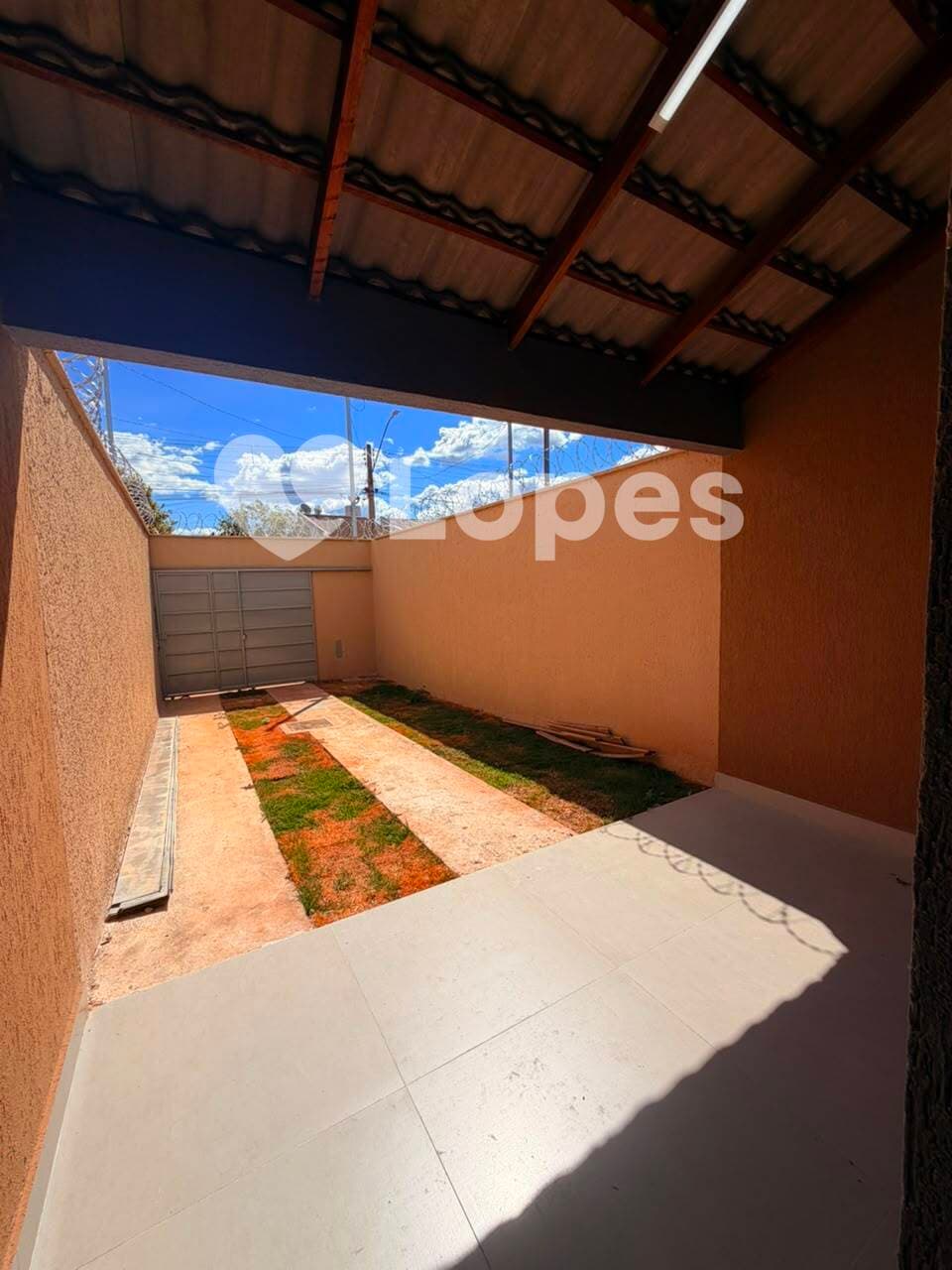 Casa 2 Quartos à Venda no Setor Itaipu | Próxima ao Plaza D'Oro Shopping | Goiânia