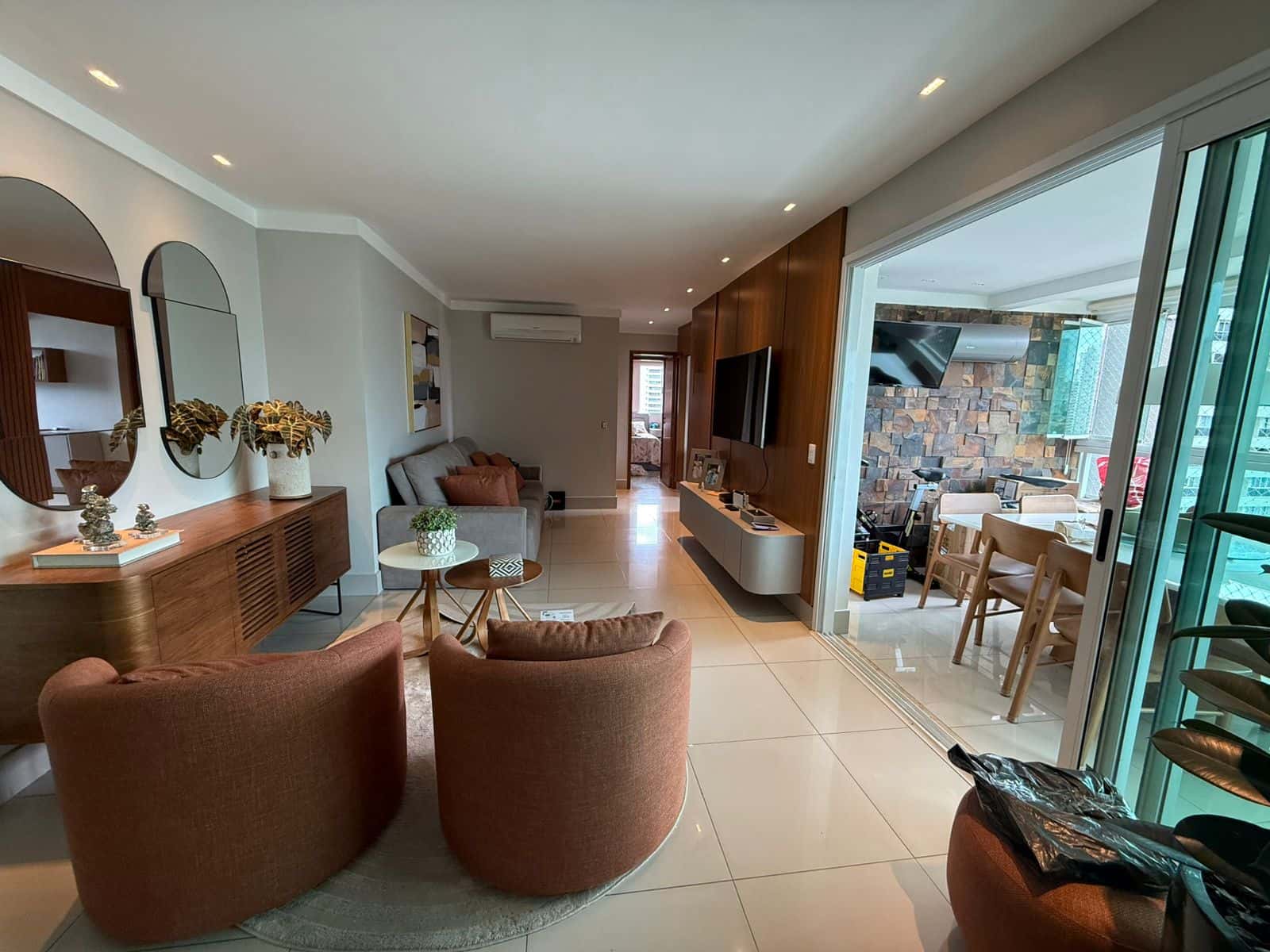 Apartamento no Setor Bueno | 3 Suítes | Vista Impecável
