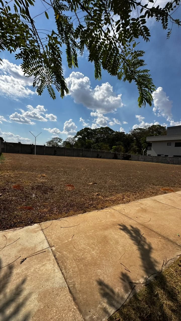 LOTE À VENDA | PARQVILLE PINHEIROS – APARECIDA DE GOIÂNIA