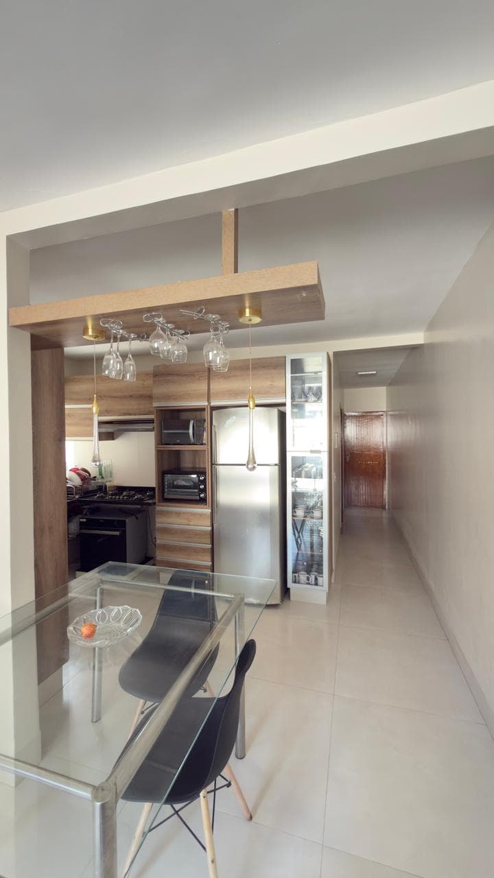 Casa com 2 quartos, suíte, closet e área de churrasqueira no Nova Olinda