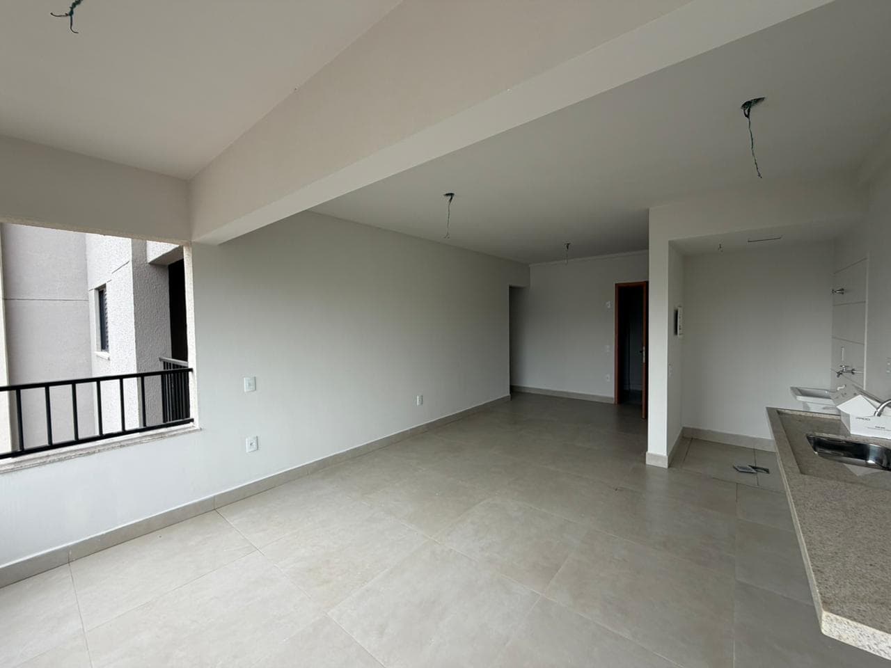 Apartamento com Vista para o Parque Areião, 2 Quartos uma suite 75m² Andar Alto, Novo Goiania Goias
