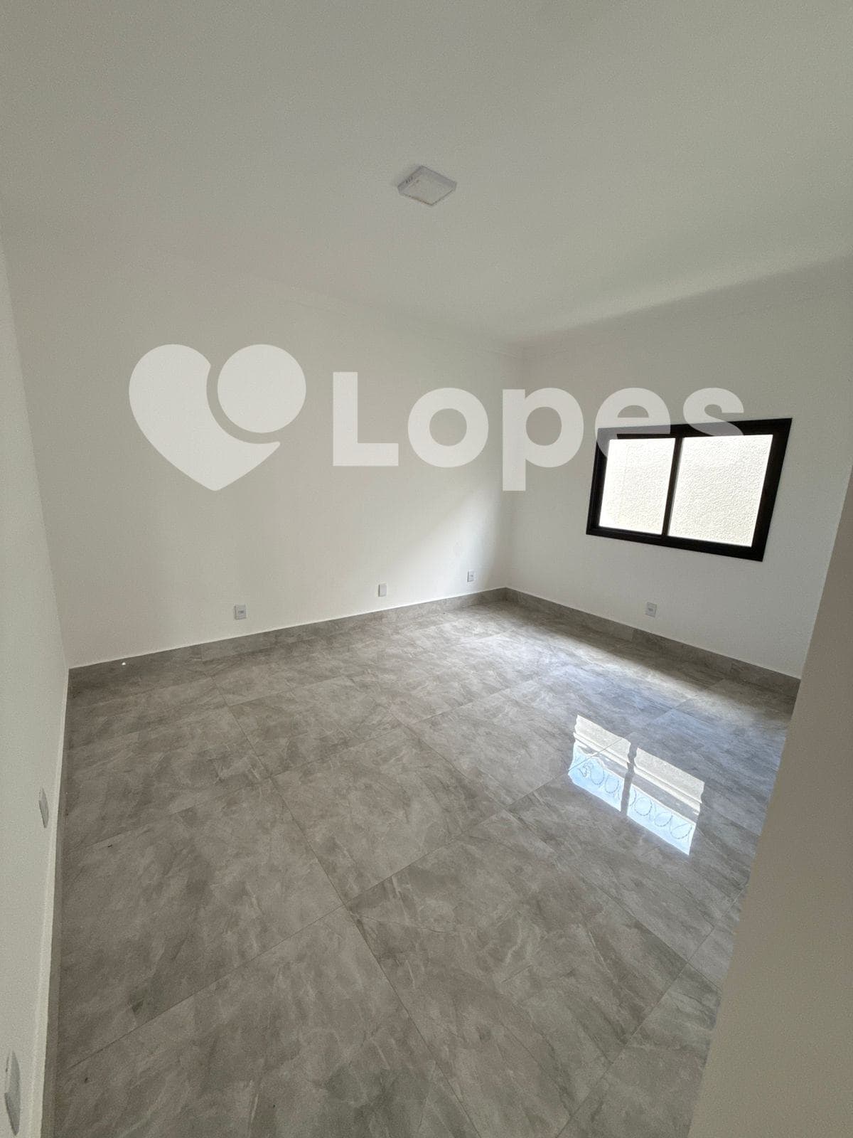 Casa 3 Suítes à Venda no Setor Três Marias I – Próxima ao Atacadão Costa