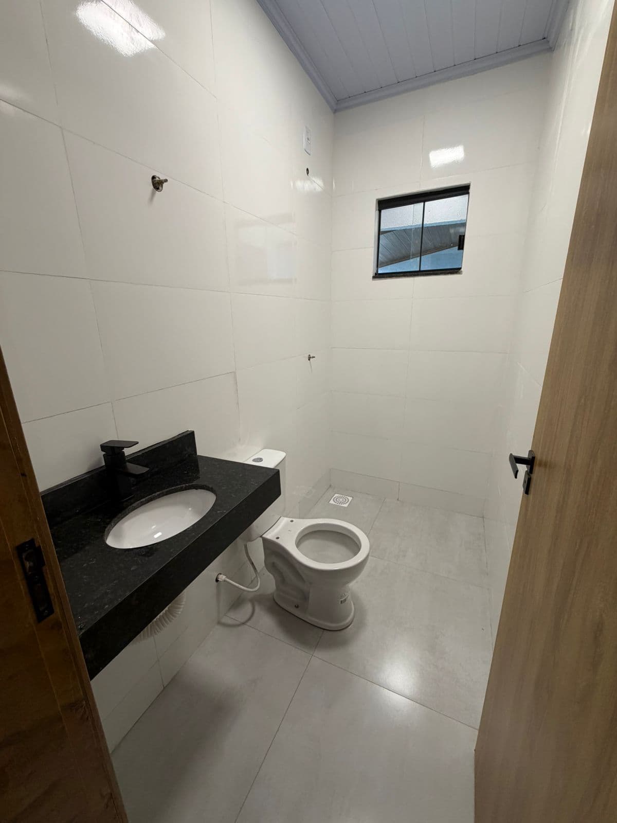 Casa à venda no Bairro Paraíso – Senador Canedo | 2 quartos | Área Gourmet
