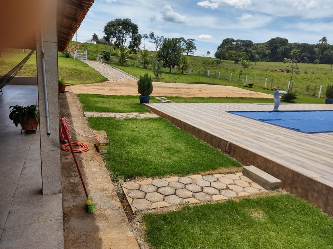 NERÓPOLIS - CHÁCARA À VENDA 20.000 m²