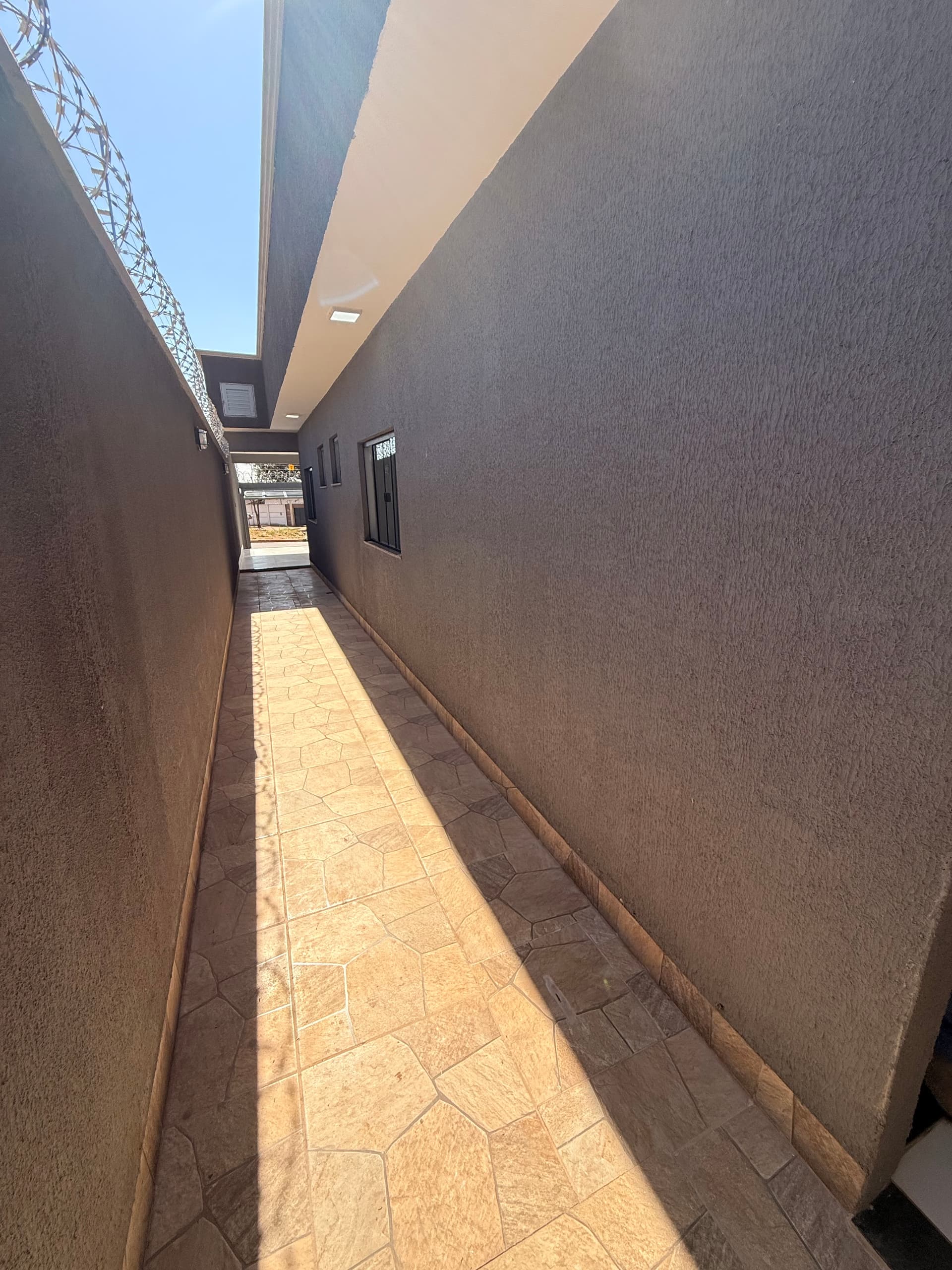 Casa 2 Quartos Jardim Buriti Sereno – Próxima à Avenida Brasil