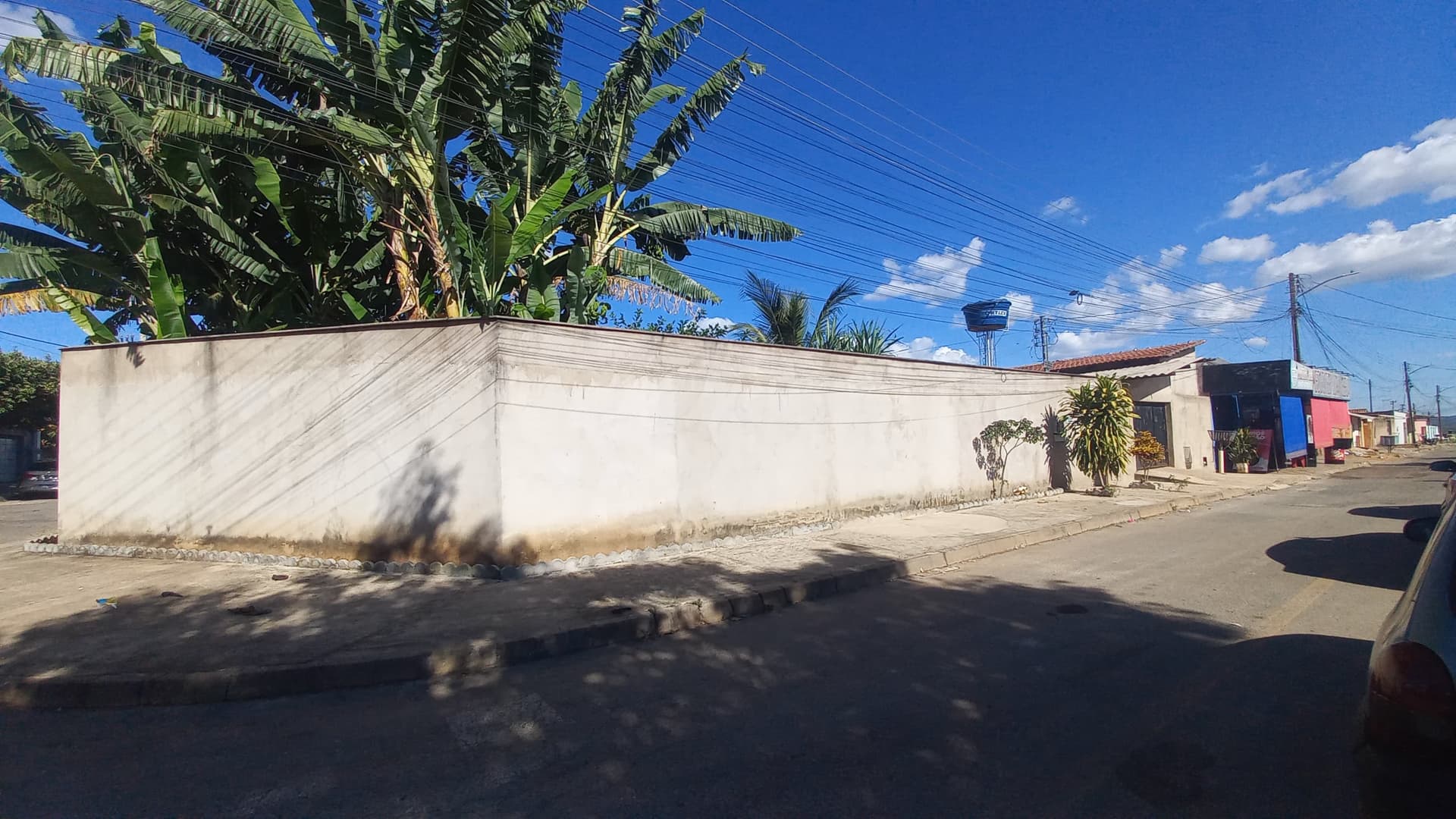 Casa com Amplo Terreno + Renda Extra - Real Grandeza 2° Etapa