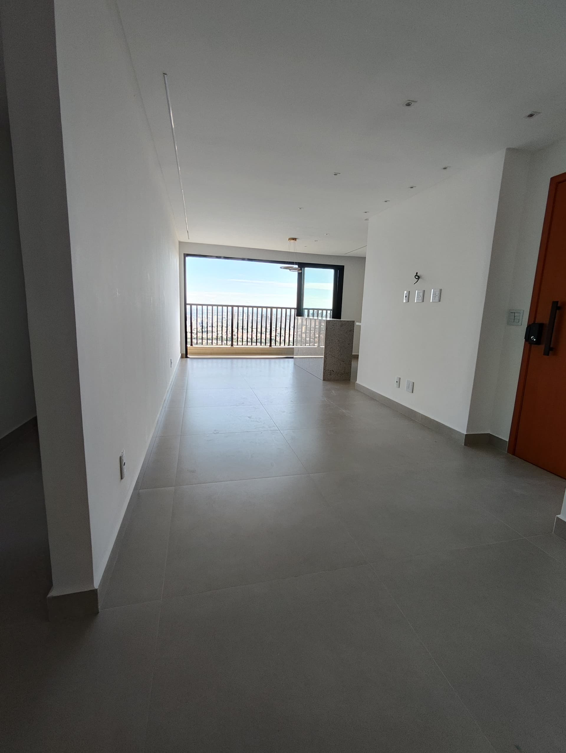 Apartamento Alto Padrão – Lake House | Parque Amazônia 🌇