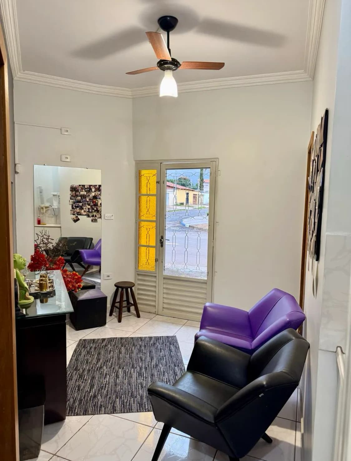 Casa de Esquina com 4 Quartos à Venda no Jardim Mont Serrat Aparecida de Goiânia