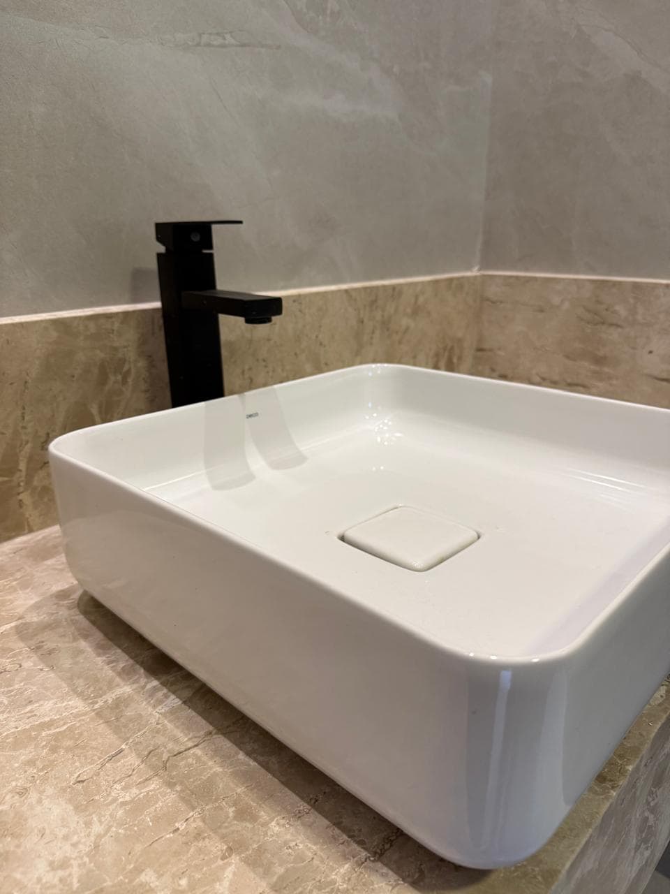 CASA À VENDA - JARDIM HELVÉCIA 3Q LOTE COM 185m²