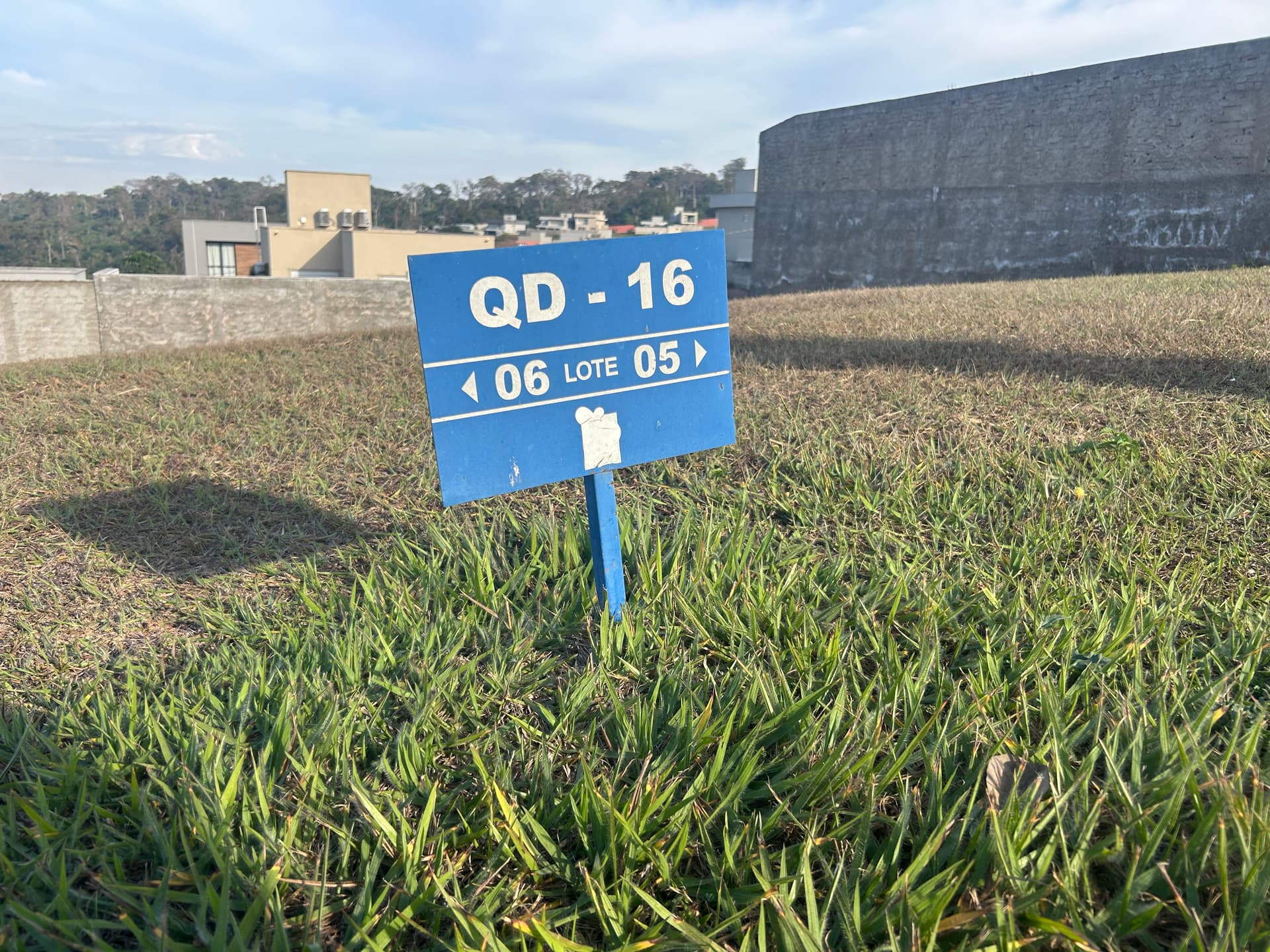 Lote 360m2 - Jardins Bolonha