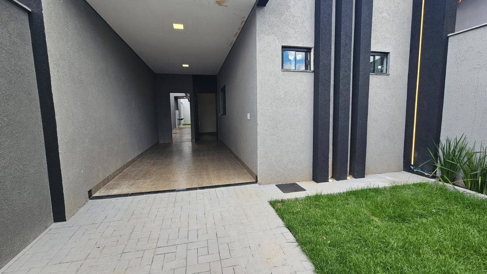 Casa Moderna com Área Gourmet à Venda Jardim das Acácias