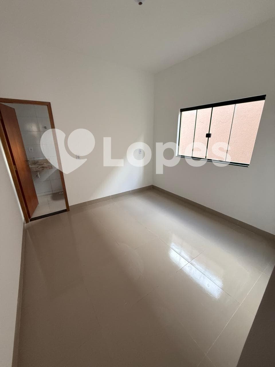 Casa 2 Quartos à Venda no Residencial Tuzimoto – Goiânia | Próxima à Avenida Mangalô