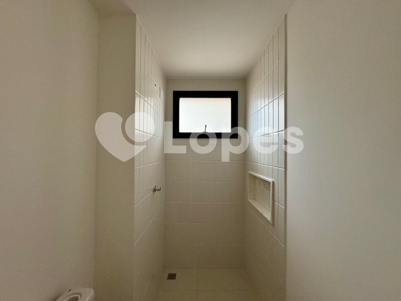 Apartamento 3 Suítes no Setor Oeste | Próximo ao Lago das Rosas e Praça do Sol