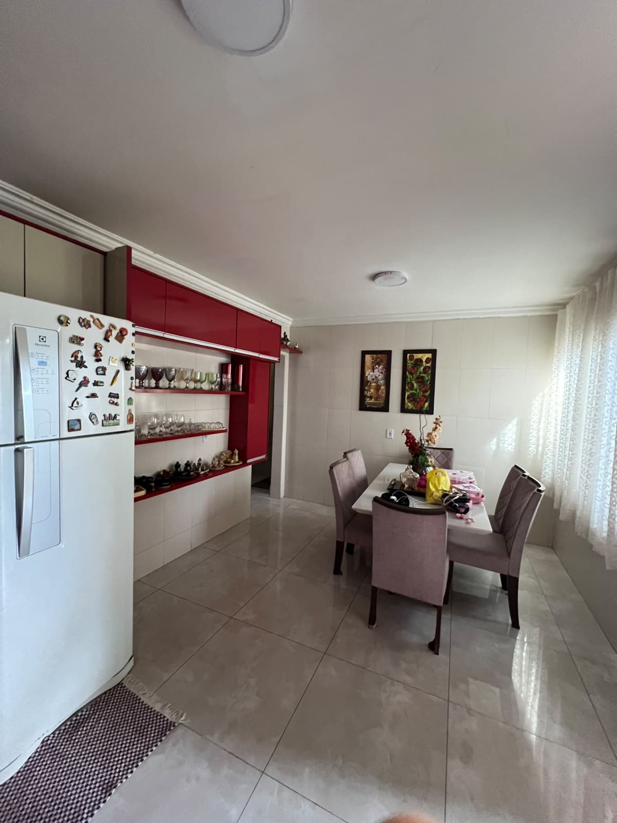 Amplo Sobrado 4 Quartos com Área Gourmet no Parque Anhanguera 2 | Próximo à T-63
