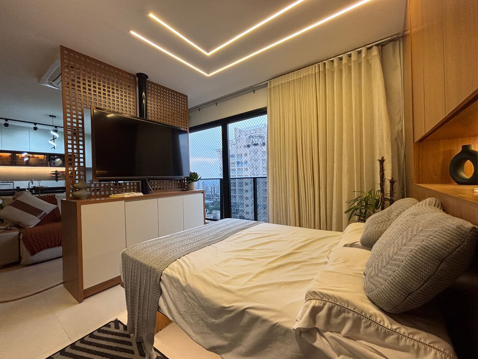 GYRO ROOFTOP | 1 QUARTO MOBILIADO | GOIÂNIA