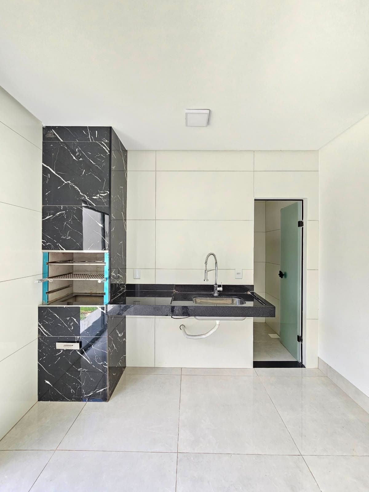 Ao Lado do Parque Atheneu | Casa Moderna com 115 m² e Acabamento Premium