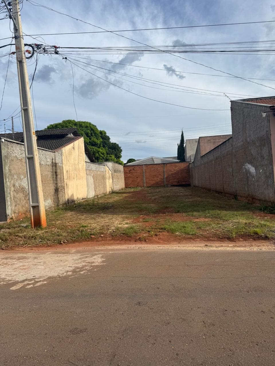 LOTE A VENDA RES. VEREDA DOS BURITIS